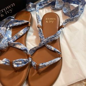 Crown & Ivy lace ups